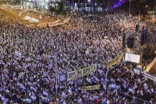 Les manifestants se rassemblent chaque semaine depuis janvier, notamment à Tel Aviv, pour protester contre la réforme de justice (archives).